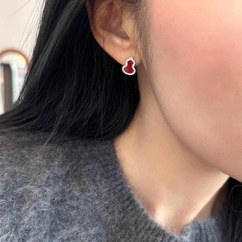 Red Gourd Earrings for Women New Hot Red Atmospheric Earrings