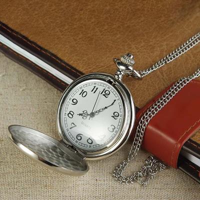 Pocket Watch Accurate Quartz Movement Punk Hanging Chain All Match Quartz Watch for Daily Life