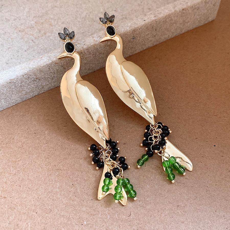 Exaggerated Golden Pendant Earrings Retro Elegant Women Jewelry
