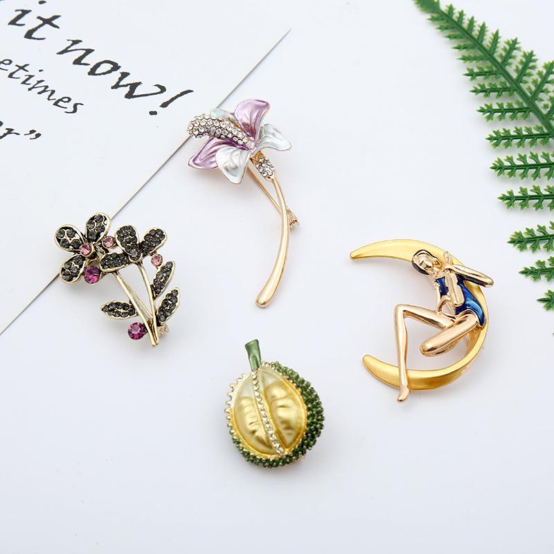 Broche animal incrustée de perles – Bijou de corsage en alliage style dessin animé en forme de goutte d'huile pour femme