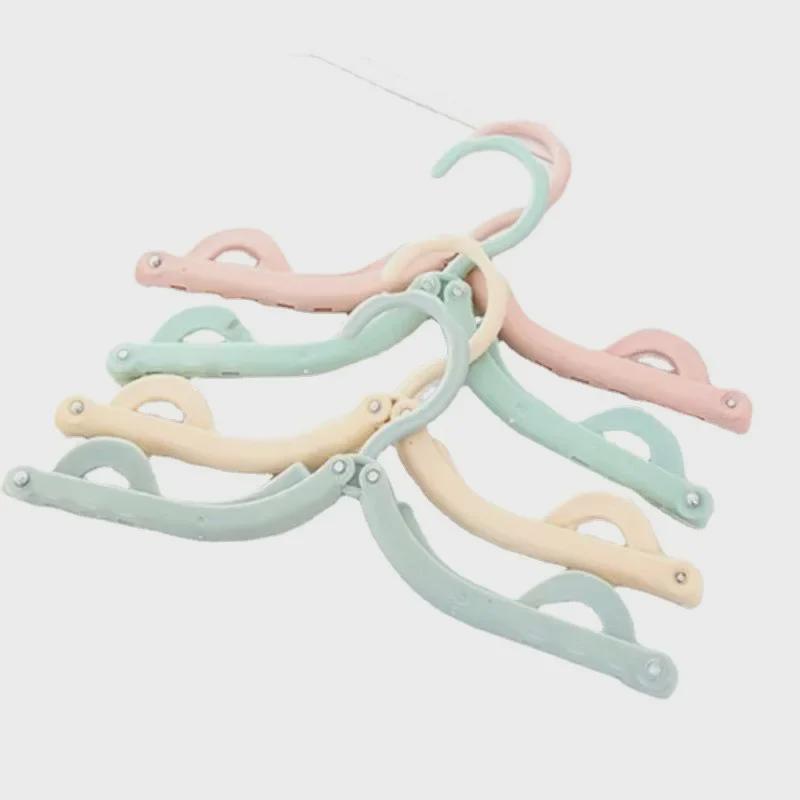 Foldable Clothes Hanger for Travel & Home – Perfect for Drying Underwear, Socks, and More