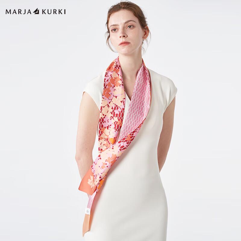 

MARJA KURKI Длинный шарф из 100% шелка тутового шелкопряда 10 x 180 cm