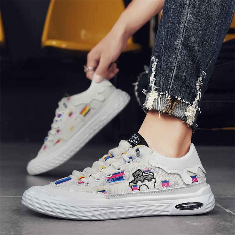 Canvas Casual Sneaker Skateboard Ventilate Wear-resistant Fabric Loafers Sports and Leisure Soft and Comfortable Fashion Canvas