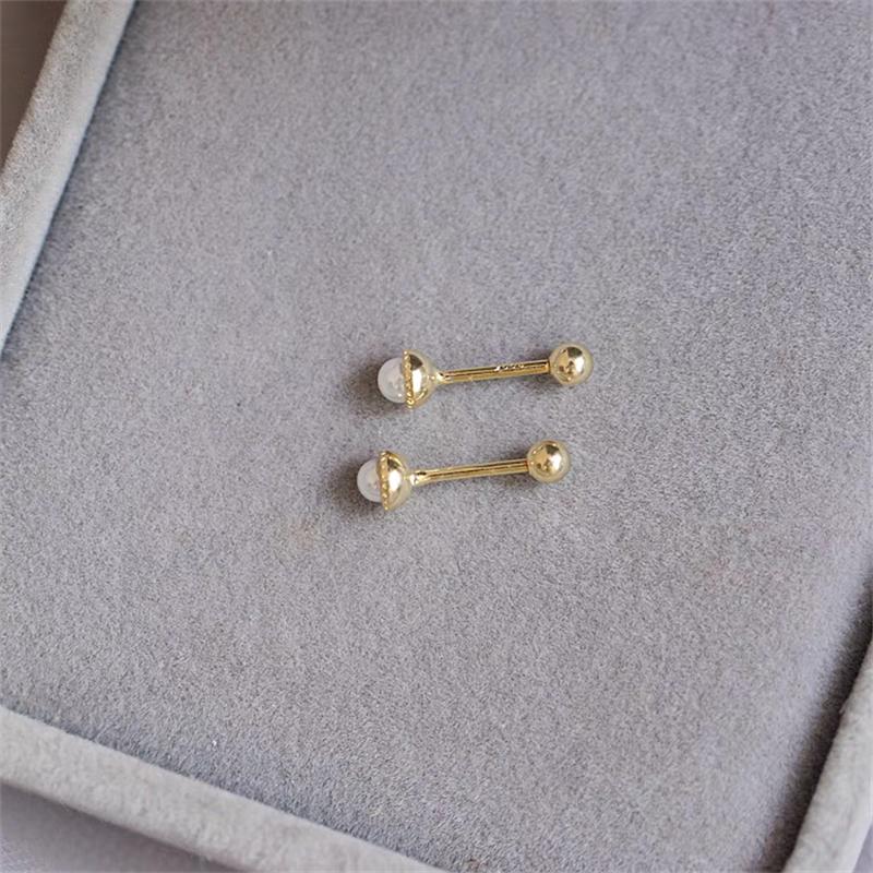 

925 Sterling Silver Korean Simple Temperament Shell Pearl Screws Earrings For Women Sweet Jewelry золотой