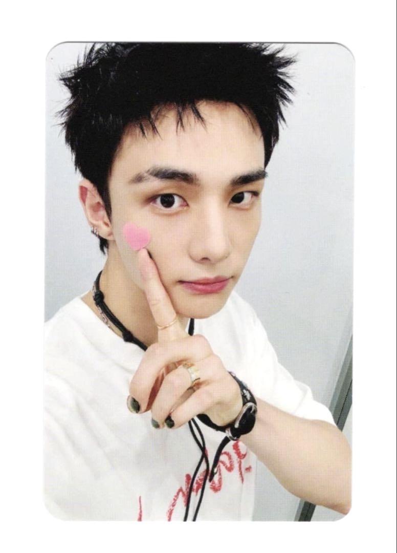 

[Б/У] straykids Хёнджин KARMA лимитированная торговая карточка soundwave