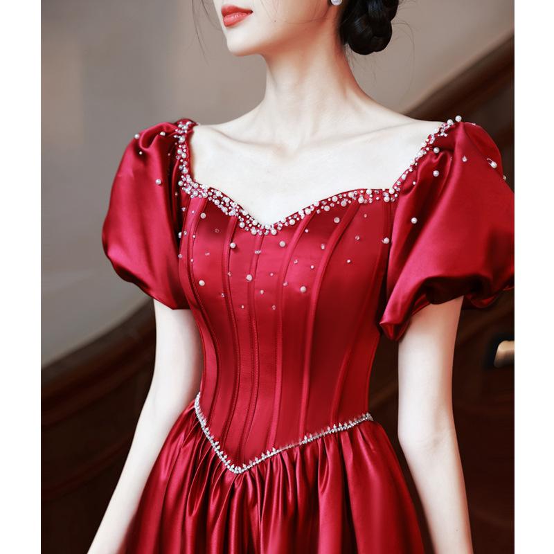 Satin toast bride burgundy runaway princess dress winter engagement temperament long return dress women