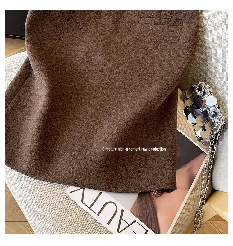 2025 Autumn/Winter High-Waisted Grey A-line Skirt - Thickened, Slimming, Hip-Hugging