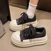 2025 Herbst neue modische Plateauschuhe mit dicker Sohle, Damenschuhe mit niedrigem Schaft, vielseitige Einzelschuhe, Schnürschuhe, Trend