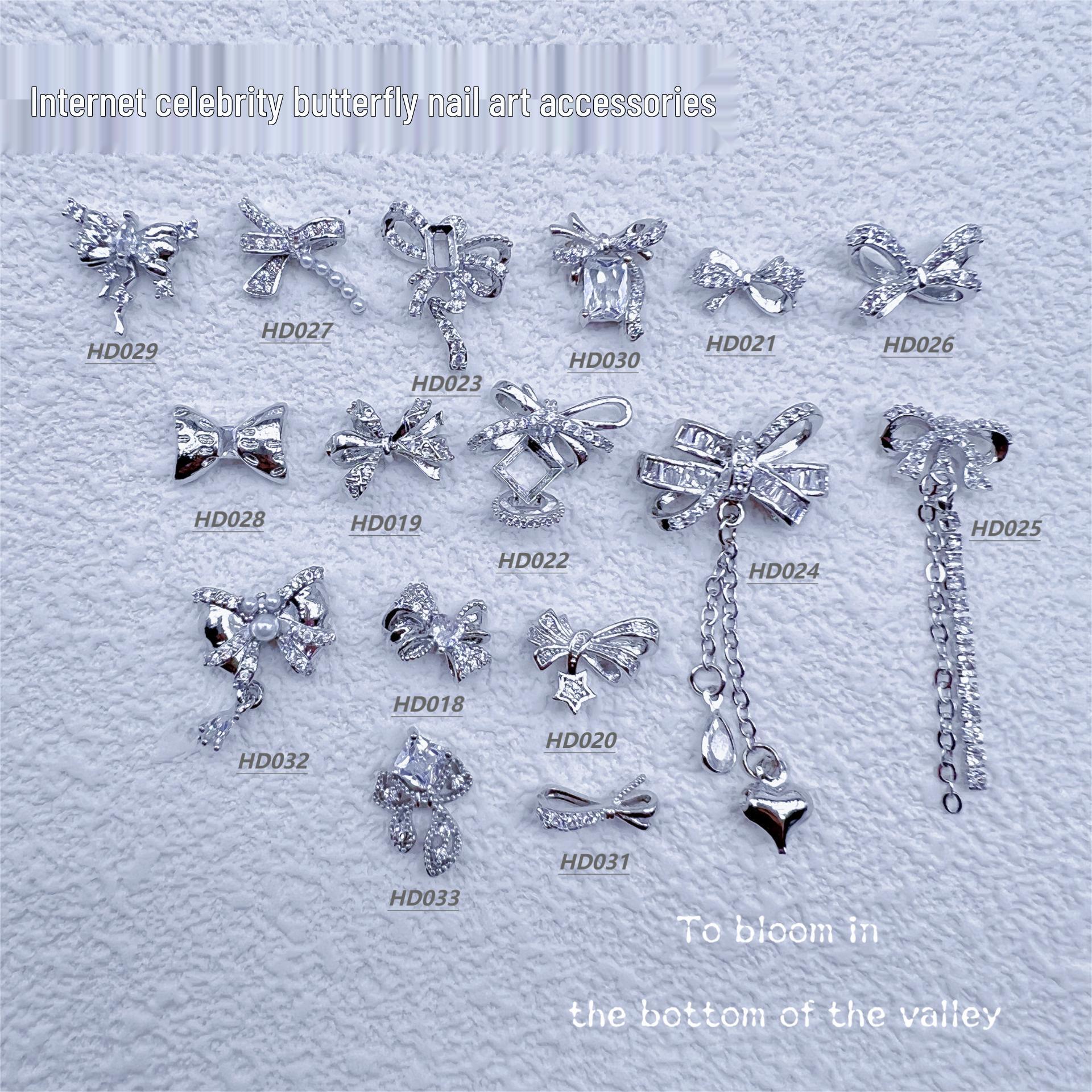

Luxury 3D Silver Bowknot Nail Art Jewelry