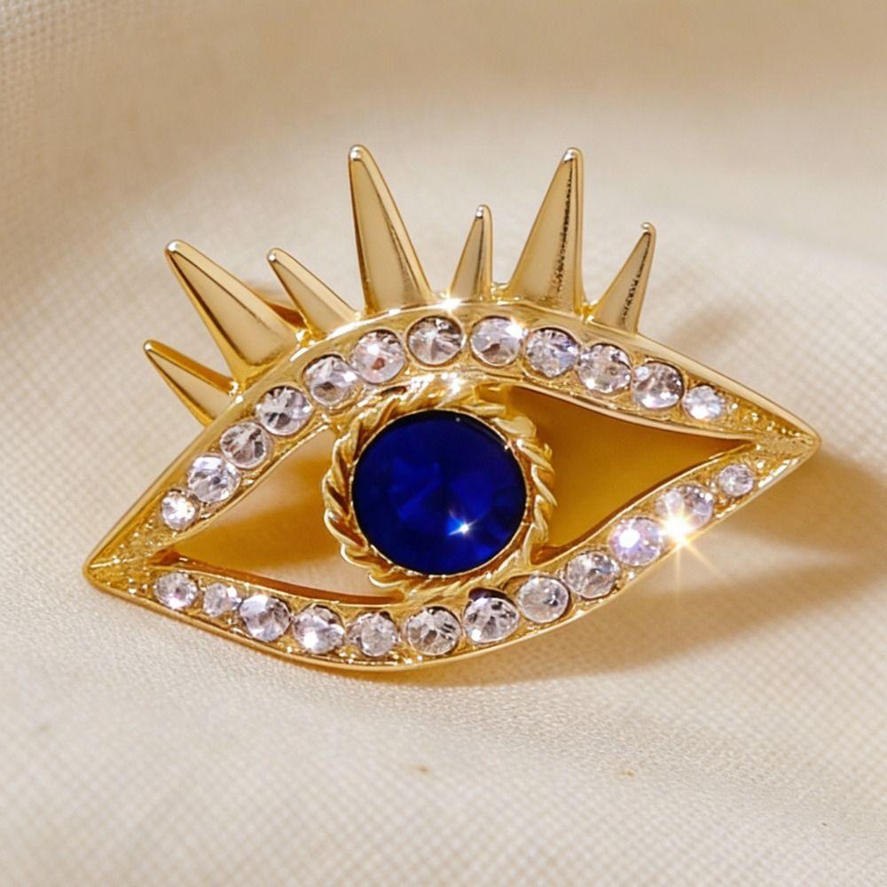 Crystal Pendant Devil Eye Brooch Pin Hollow Out Banquet Clothes Pin Luxury Badge Pin  Decoration