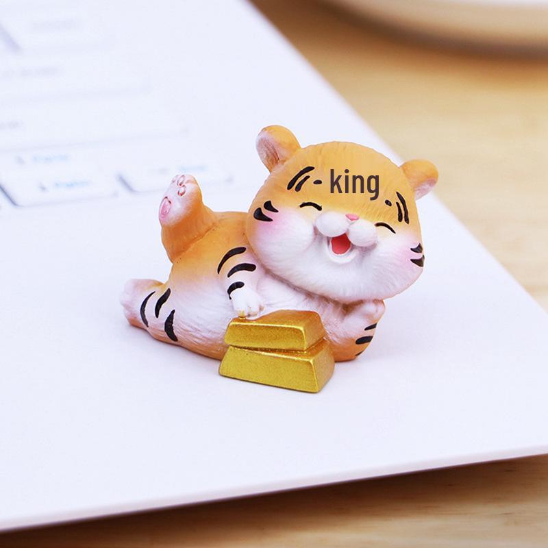 Charming Cartoon Tiger Ornament: Cute Fortune-Attracting Gift for Bedroom, Living Room, Dining Room, or Desk