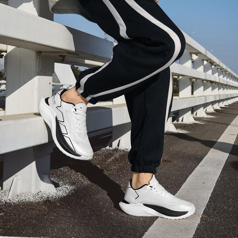 2025 New Unisex Platform Sneakers Lightweight and Breathable Fly Woven Running Shoes for Men Mesh Comfort Tennis Shoes for Women