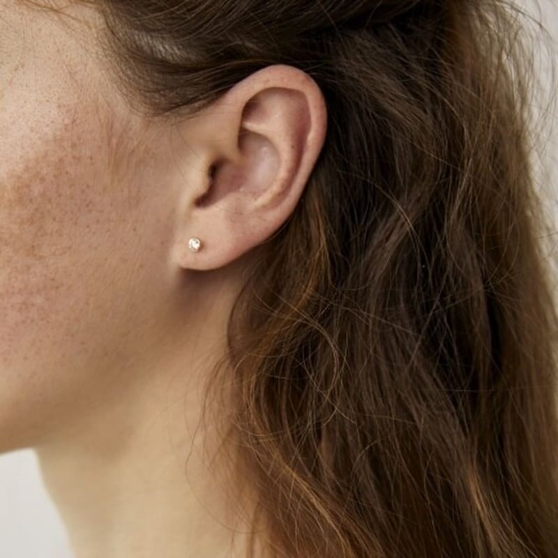 NINETEEN TWO 14K GOLD CUBIC PIERCING (SINGLE)