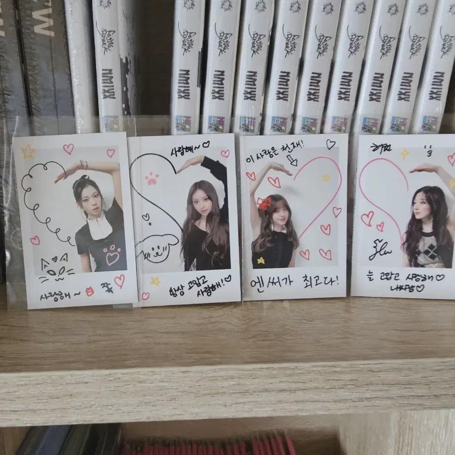 

NMIXX Форвард Makestar Half Heart Ver Unit Foca Batch Sell