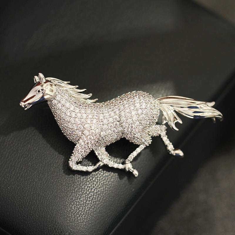 Chinese national style animal zodiac horse brooch light luxury micro-inlaid zircon three-dimensional horse pin men and women the same style