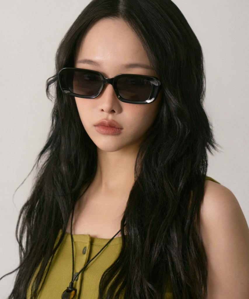 Hangeul Hard Square Sunglasses Leopard