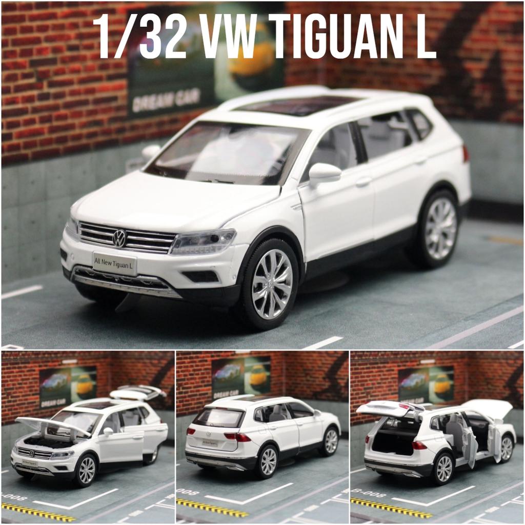 1/32 Volkswagen Tiguan L SUV Toy Car Model Diecast Alloy Miniature Pull Back Sound & Light Collection Gift for Children Boys Kid