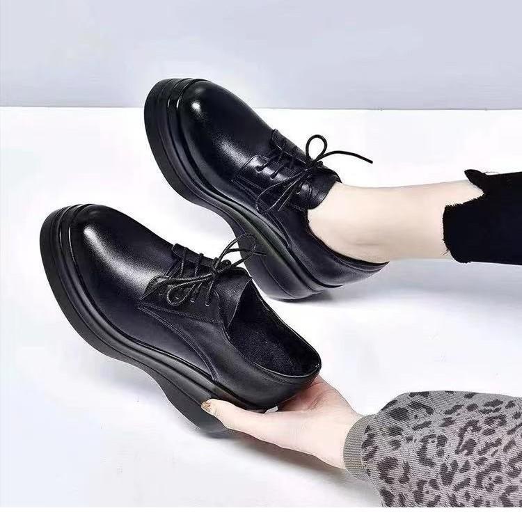 Soft Leather Muffin Bottom Deep Mouth Single Shoes Women 2025 Spring and Autumn New Small Pointed Muffin Shoes Lace Up Small Leather Shoes Women