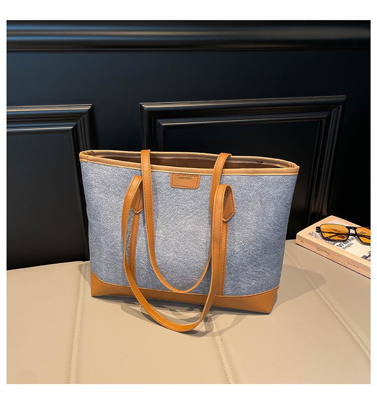 

2025 Women s Versatile Large Capacity Tote - Trendy Commuter & Student Shoulder Bag хакі/синій