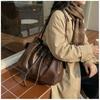 IELGY Drawstring Bucket Bag Fashion Casual Large Capacity Commuter Shoulder Messenger Bag