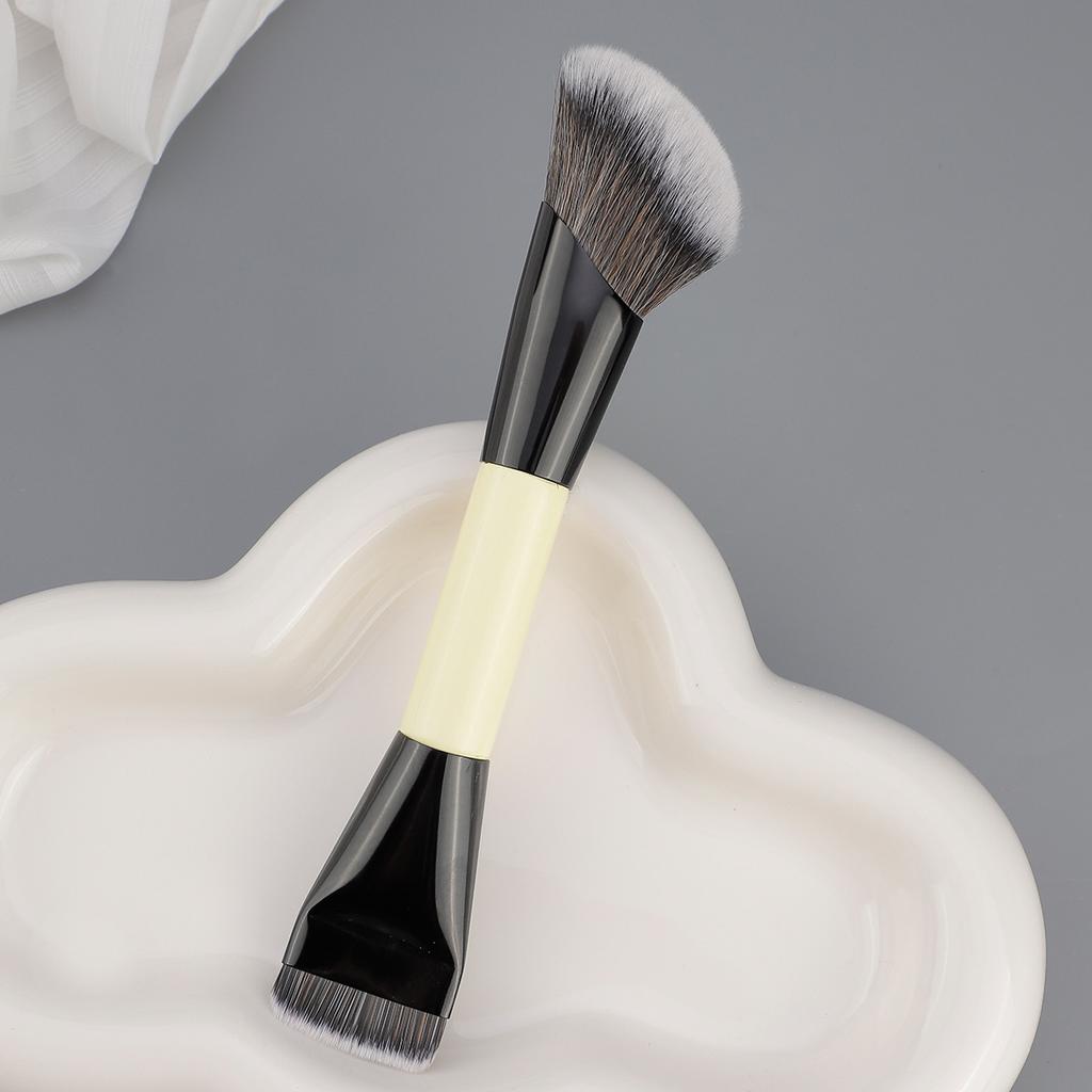 Hot Selling Portable Double Head Makeup Brush Foundation Brush Contour Brush Loose Powder Brush Grooming Brush Multifunctional Beauty Tool