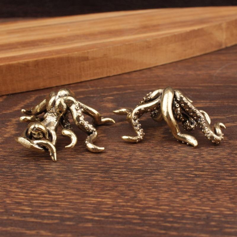 1 Pcs Vintage Brass Mermaid Figurine, Handmade Copper Table Decor, Tea Pet Ornament Desktop Handmade Ornament