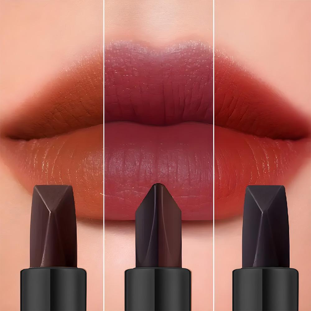 Double-ended Three-color Lipstick + Eyeliner, Multi-purpose, Waterproof, Quick-drying, Suitable for All Skin Types