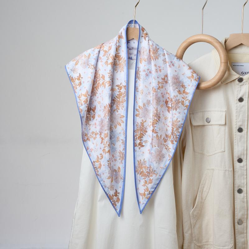New Fashionable Double-sided Printed Triangle Scarf, Small Fresh and Small Floral Scarf, Wear Waist Seal Belt Simulation Silk Scarf