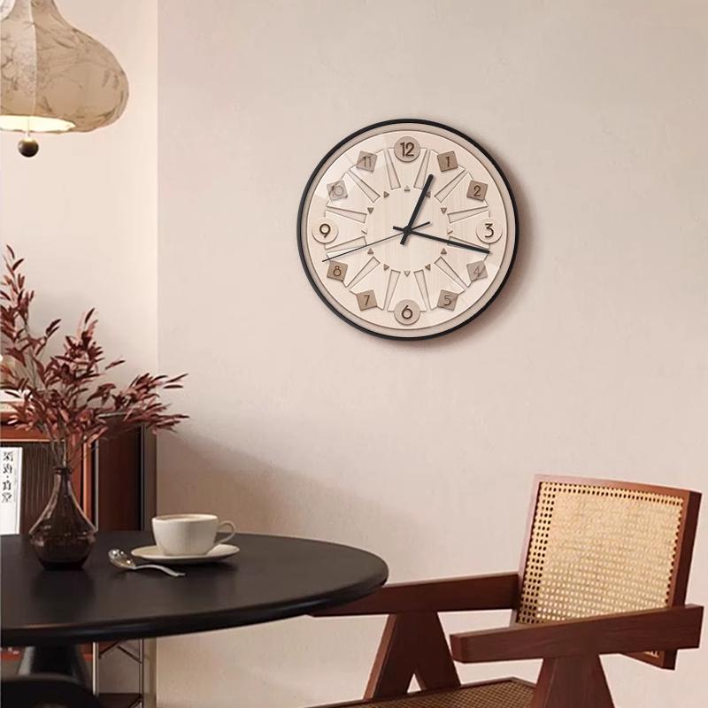 Advanced Sense Restaurant Wall Clock Chinese Simple Modern French Retro Household Decoration Living Room Mute Wall-mounted Clock