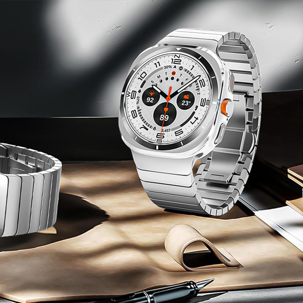 Cinturino in Titanio per Samsung Galaxy Ultra Watch 2025 Bracciale Lusso a Maglie Uomo Cinturino per Samsung Galaxy watch 7 Ultra 47mm