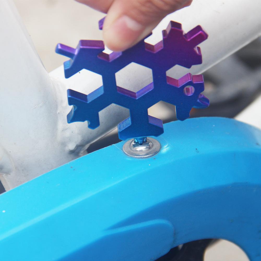 2 ks Jasně barevný sněhový nástroj, 18 v 1, multifunkční sněhový klíč, Dárky do punčochy, Vánoční dárek