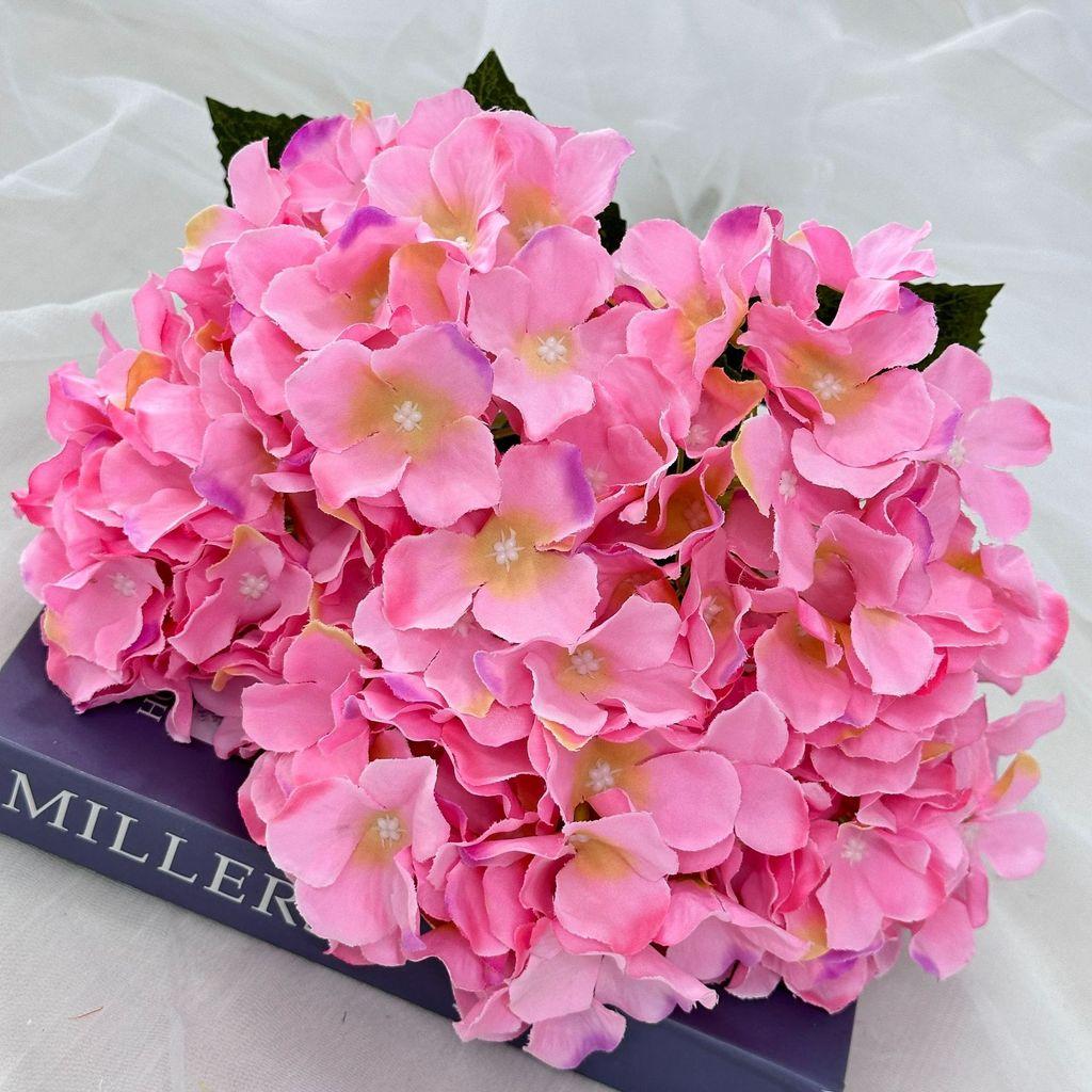 English Romantic Wedding Hydrangea Wall Decor With Silk Flowers For Venue And Home Ambience
