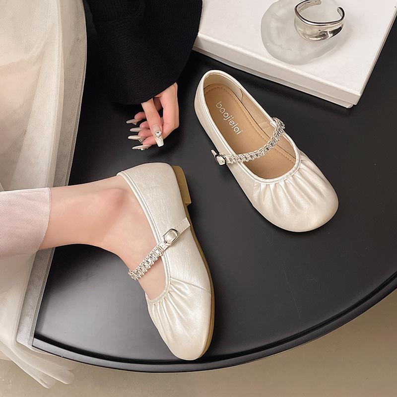 Comfortable and versatile casual small leather shoes women's spring and summer 2025 new Xiaoxiangfeng single shoes princess shoes soft-soled single 