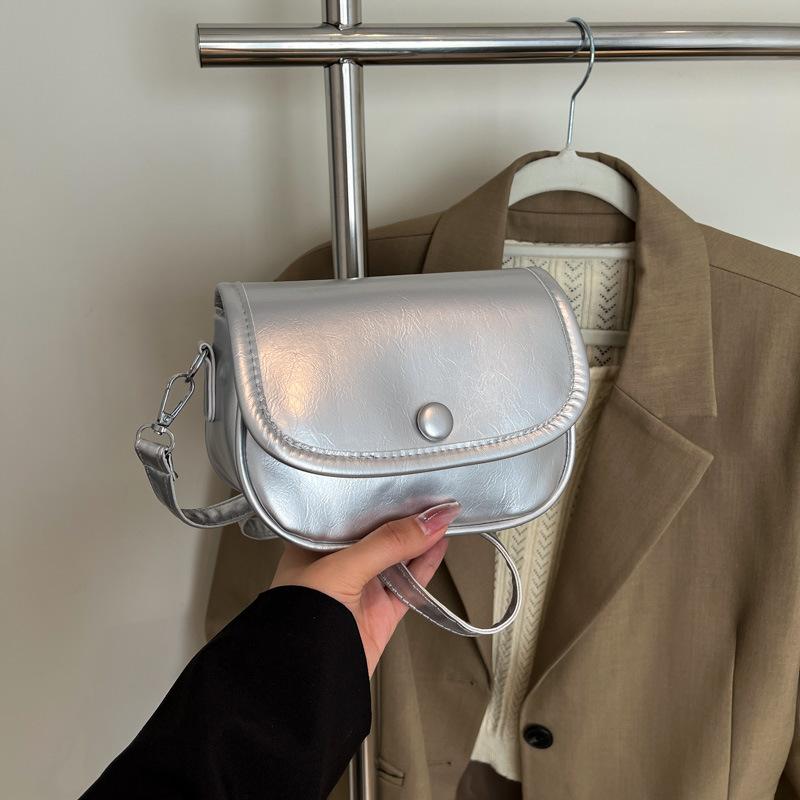 

Летняя новая однотонная повседневная универсальная легкая практичная сумка через плечо-мессенджер, красивая свежая сумка серебряный