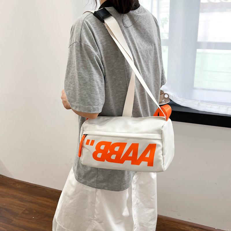 Stylish Medium Capacity Pillow Bag For Women In Summer 2023 Collection