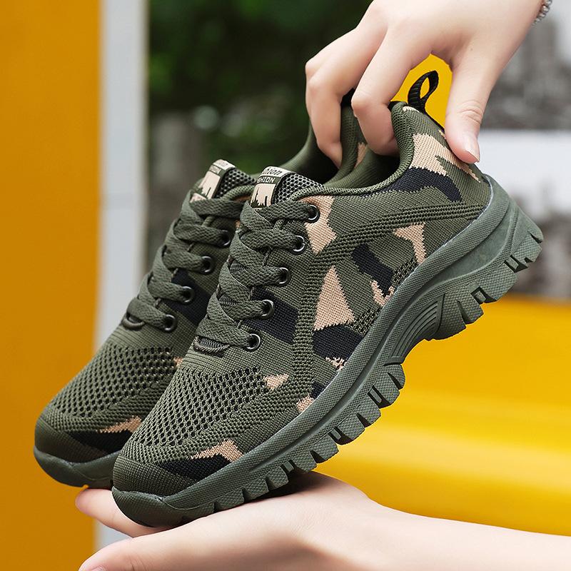 New Outdoor Shoes Women's Large Size Camouflage Mountaineering Shoes Non-slip and Wear-resistant Non-slip and Wear-resistant Fly Weaving Sports and