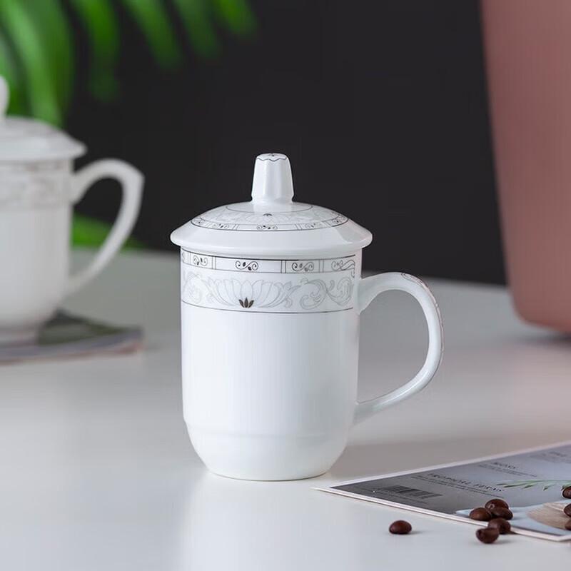 White Gold Jade Lotus Ceramic Tea Cup Set with Lids