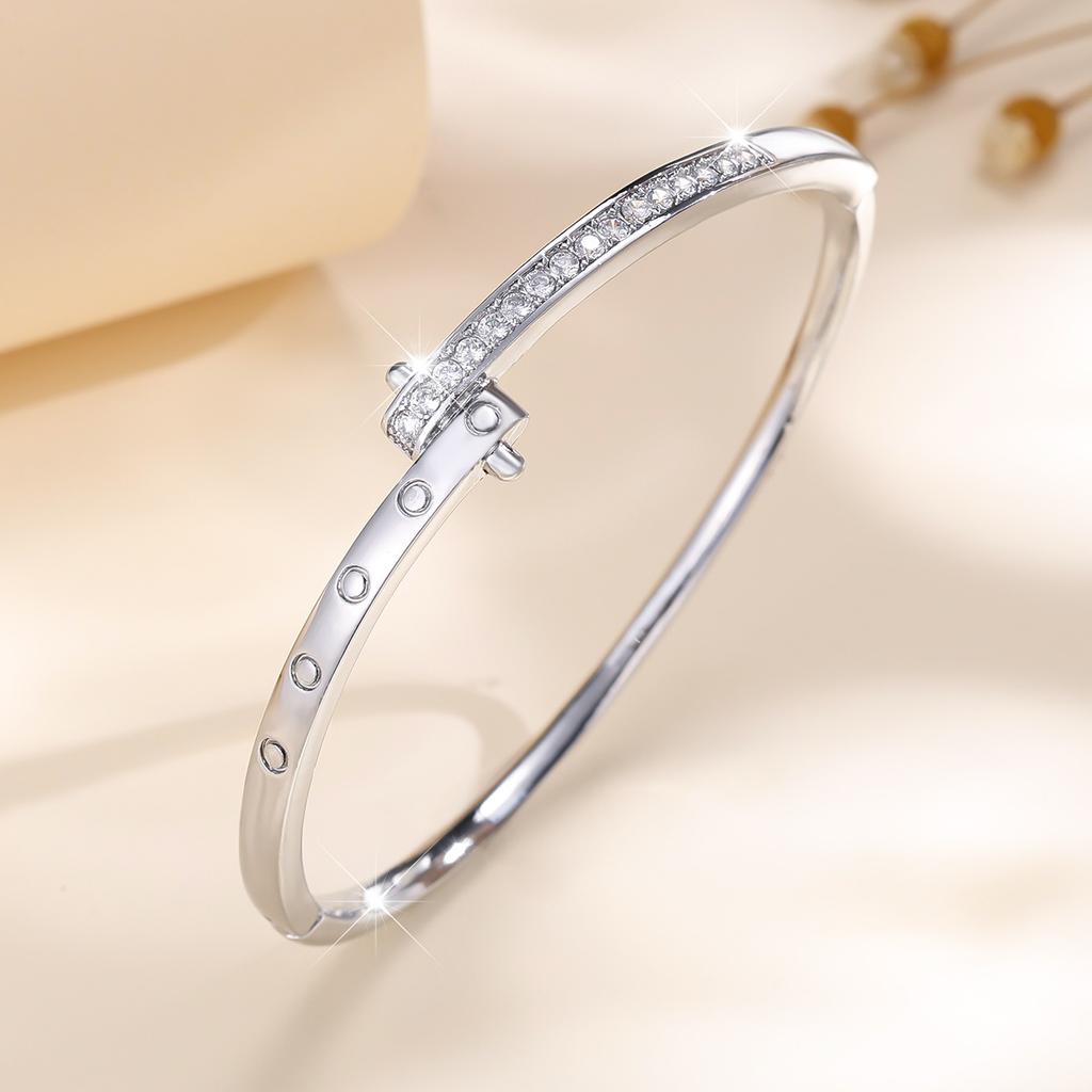 Korean Style Fashionable Light Luxury Full Stone Women's Simple and High-end Temperament Bracelet