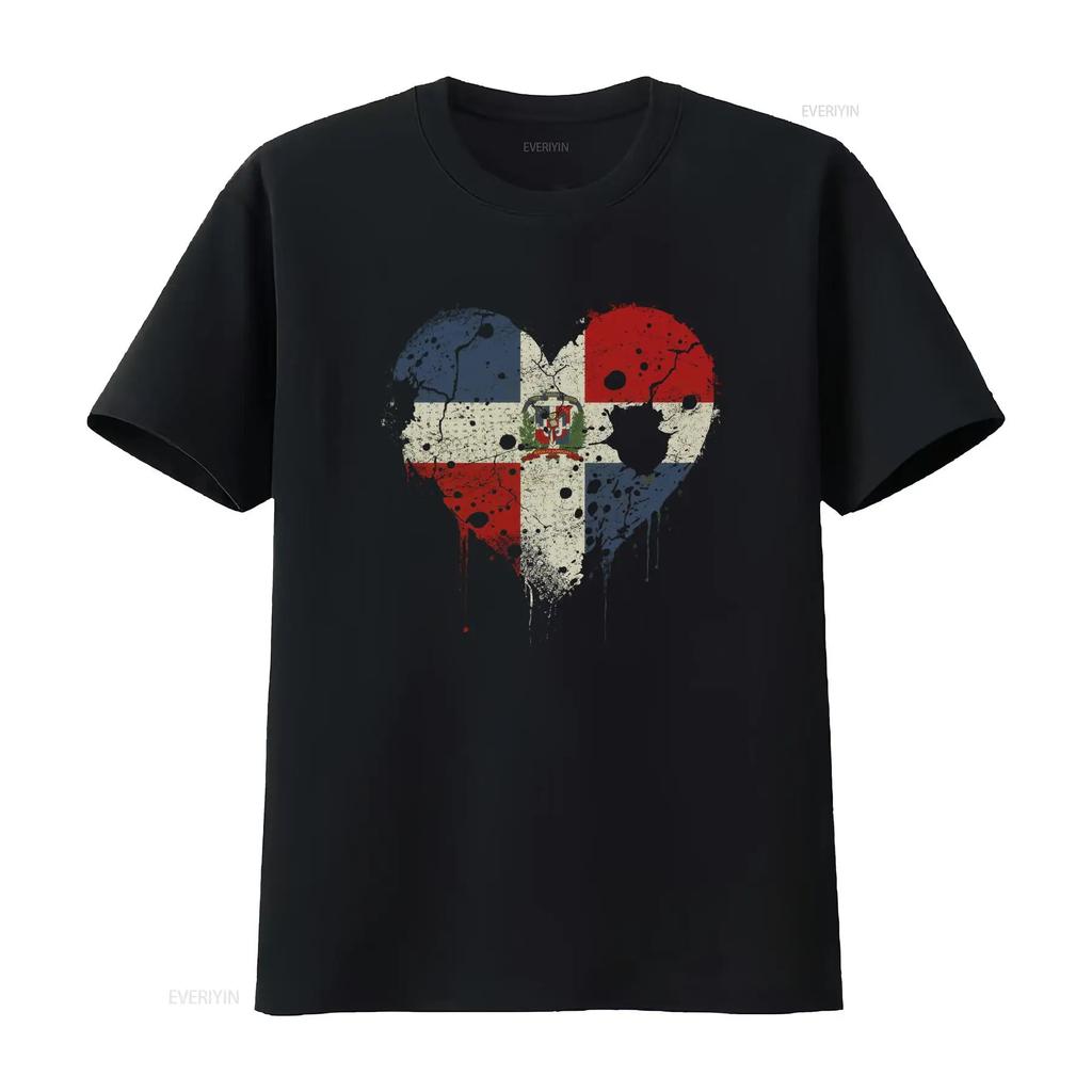 Love Dominican Republic Flag Heart Shaped Distressed Design 100 Cotton Unisexs T Shirt Vintage Unisex Stylish Slightly