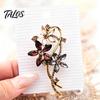 Women Brooch Pin Vintage Flower Pin, Floral Wreath Lapel with Colorful Rhinestones, Jewelry Accessory for Clothing Dress Coat Bags Scarves