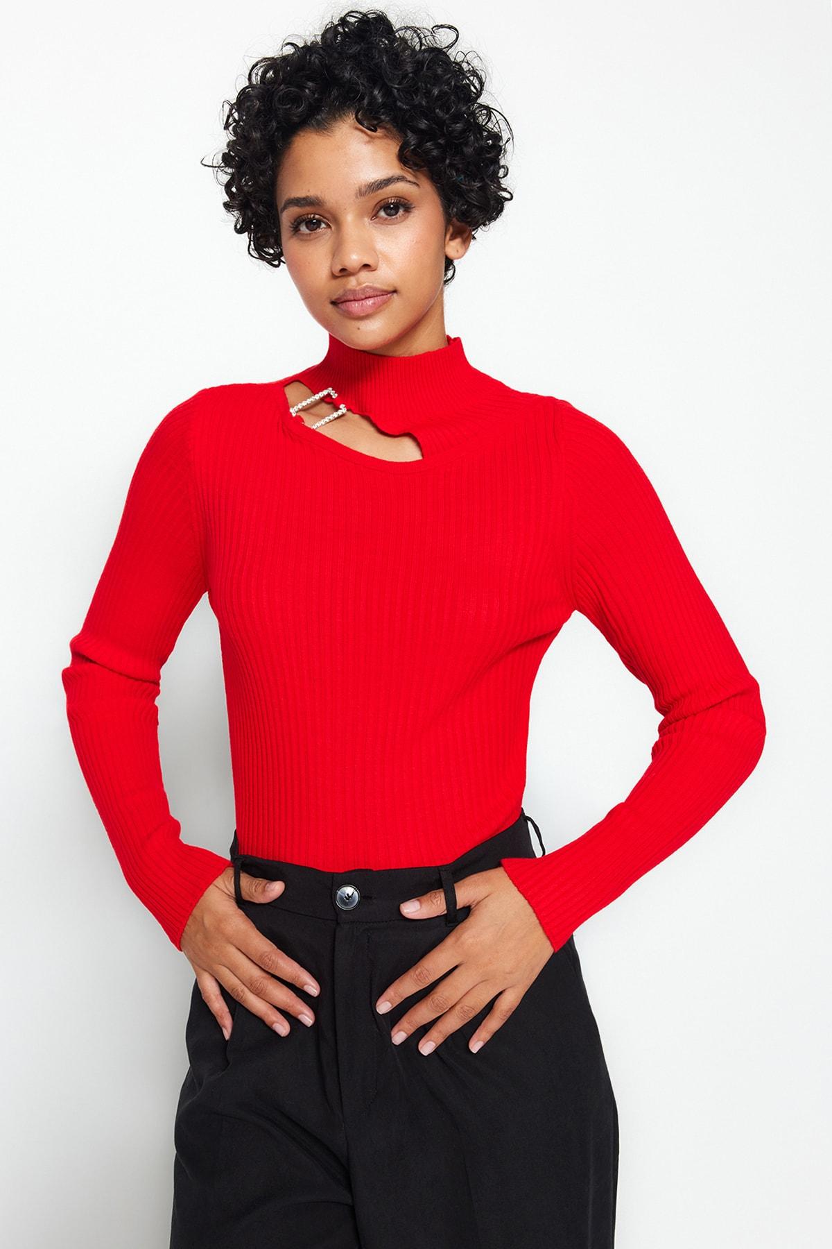 

Красный трикотажный свитер с воротником стойкой TWOAW24KZ00744..