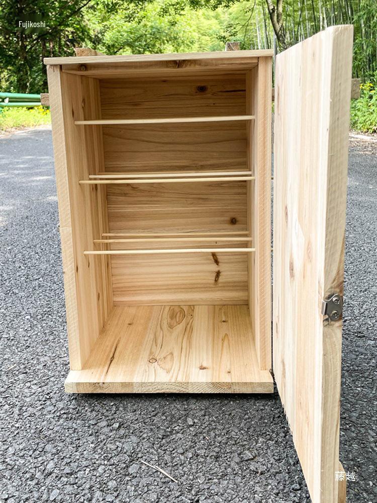 Vertical Fir Beehive Bait Bucket: Old-Fashioned Square Earth-Rearing Box for Chinese Bee Keeping 1.4cm Thick Three Gorges Beehive (Carbonized)