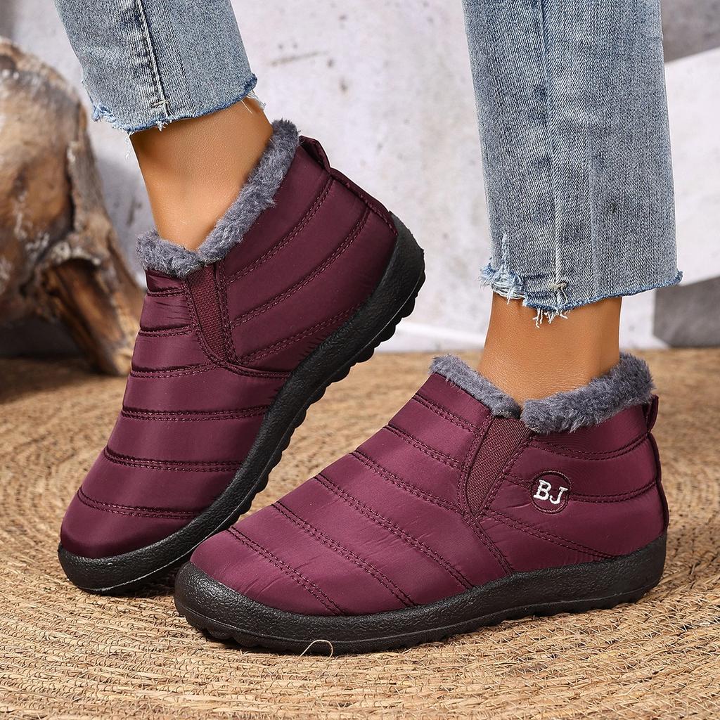 Women's Shoes with Winter Velvet and Thick Snow Anti Slip, Wearing Women's Boots for Warmth and Snow Boots