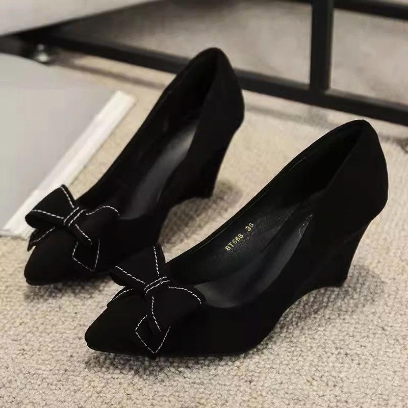 Slope Heel Fashion Shoes Women Spring New Water Diamond Pointed Shallow Mouth Soft Sexy High Heels Women Black Retro Footwear 43