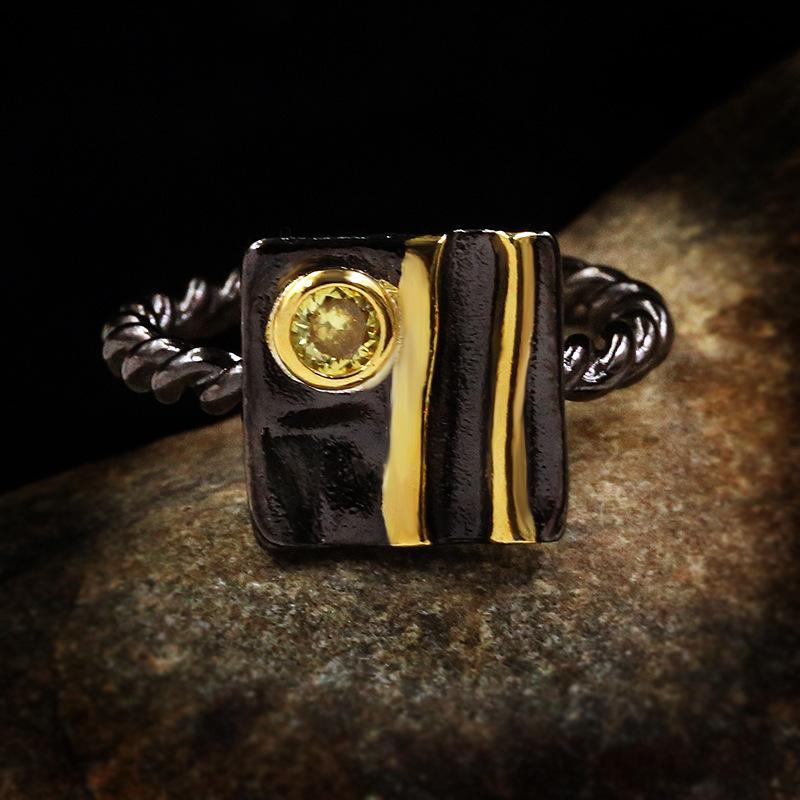 Gold-divided Two Color Zircon Ring Butterfly Animal Shape Creative Couple Ring