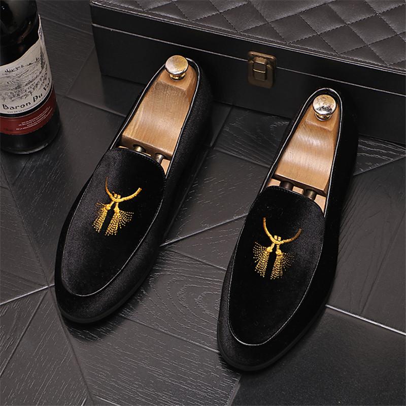

Мужские туфли, роскошные мокасины с вышивкой, кожаные повседневные оксфорды для вождения, мужские мокасины, мокасины, итальянская обувь для мужчин 38 чёрный
