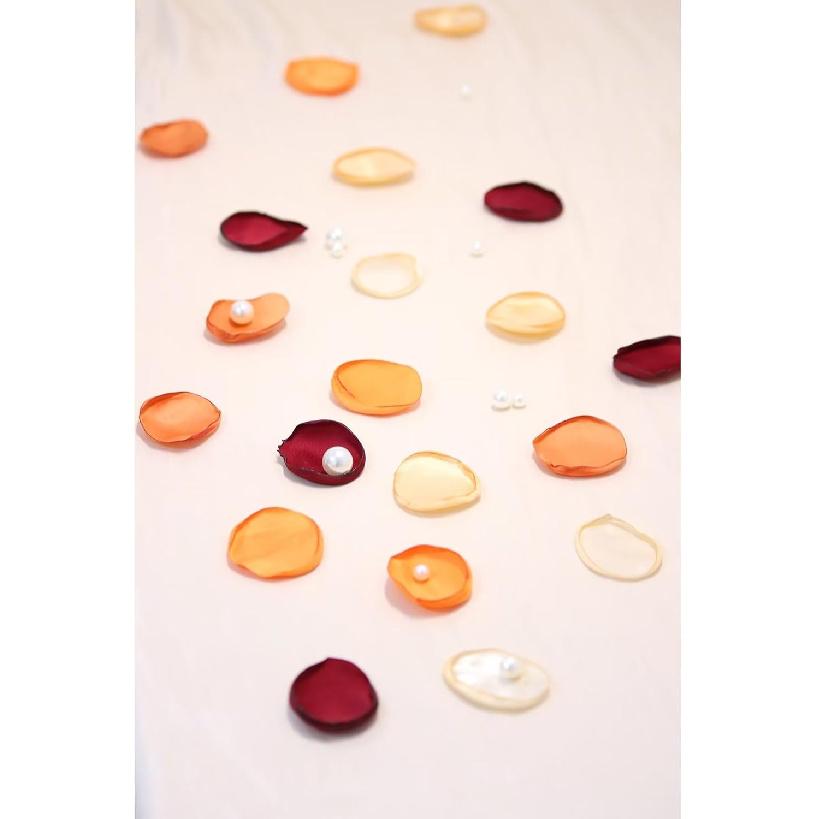 300pcs Orange Rose Petals, Artificial Flower Petals Fall Wedding Decor Flower Girl Petals Terracotta Flower Petals for Wedding Aisle Runner Scatter