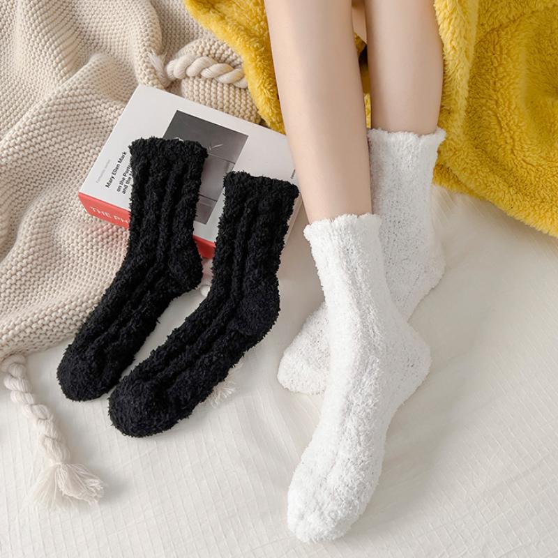 Women Socks Winter Fleece Fuzzy Socks Female Autumn Happy Funny Middle Thick Tube Warm Home Black White Floor Soft Sleep Sock