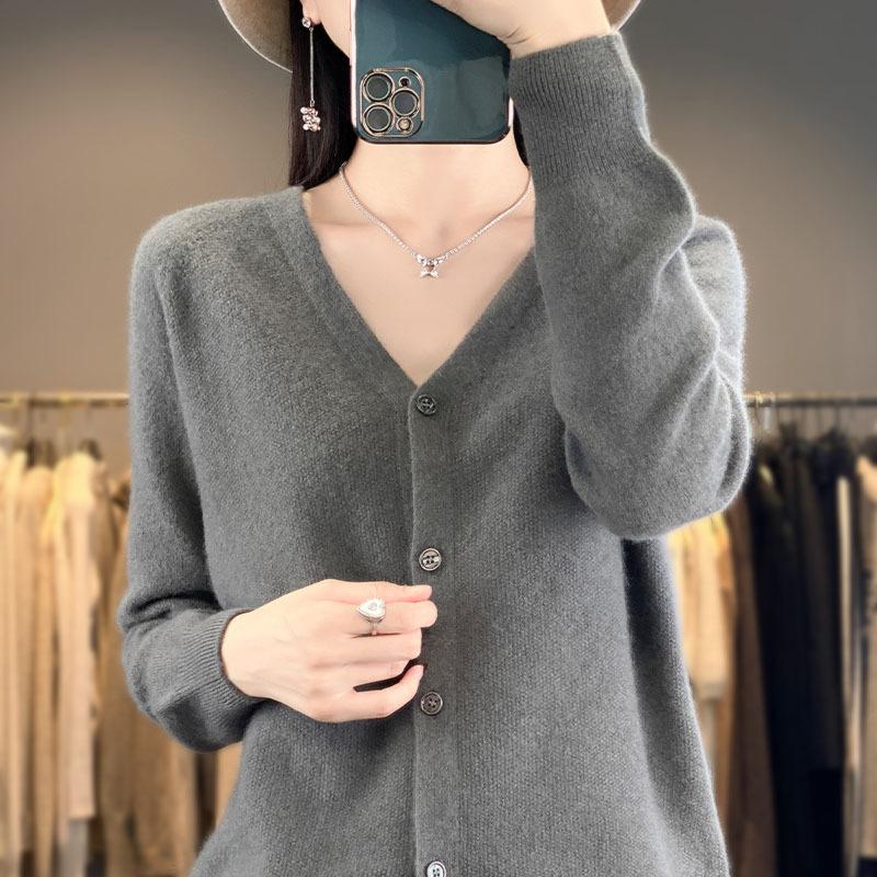 V-neck Cardigan for Women In Autumn and Winter Style Osmanthus Needle Knitted Cardigan Gentle and Versatile Long-sleeved Sweater Jacket