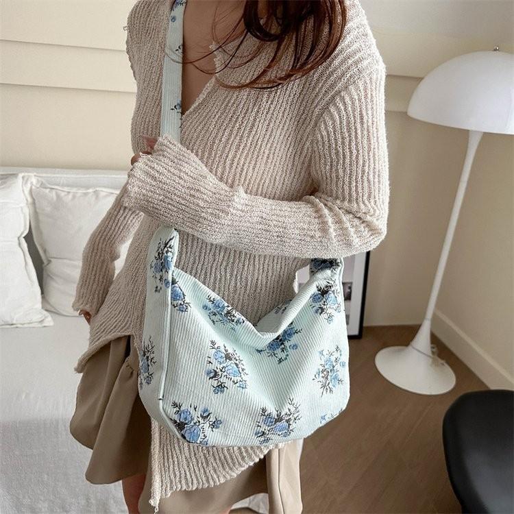 Stylish Women's Shoulder Bag 2024 Chic Floral Design Nylon Tote For Casual Travel